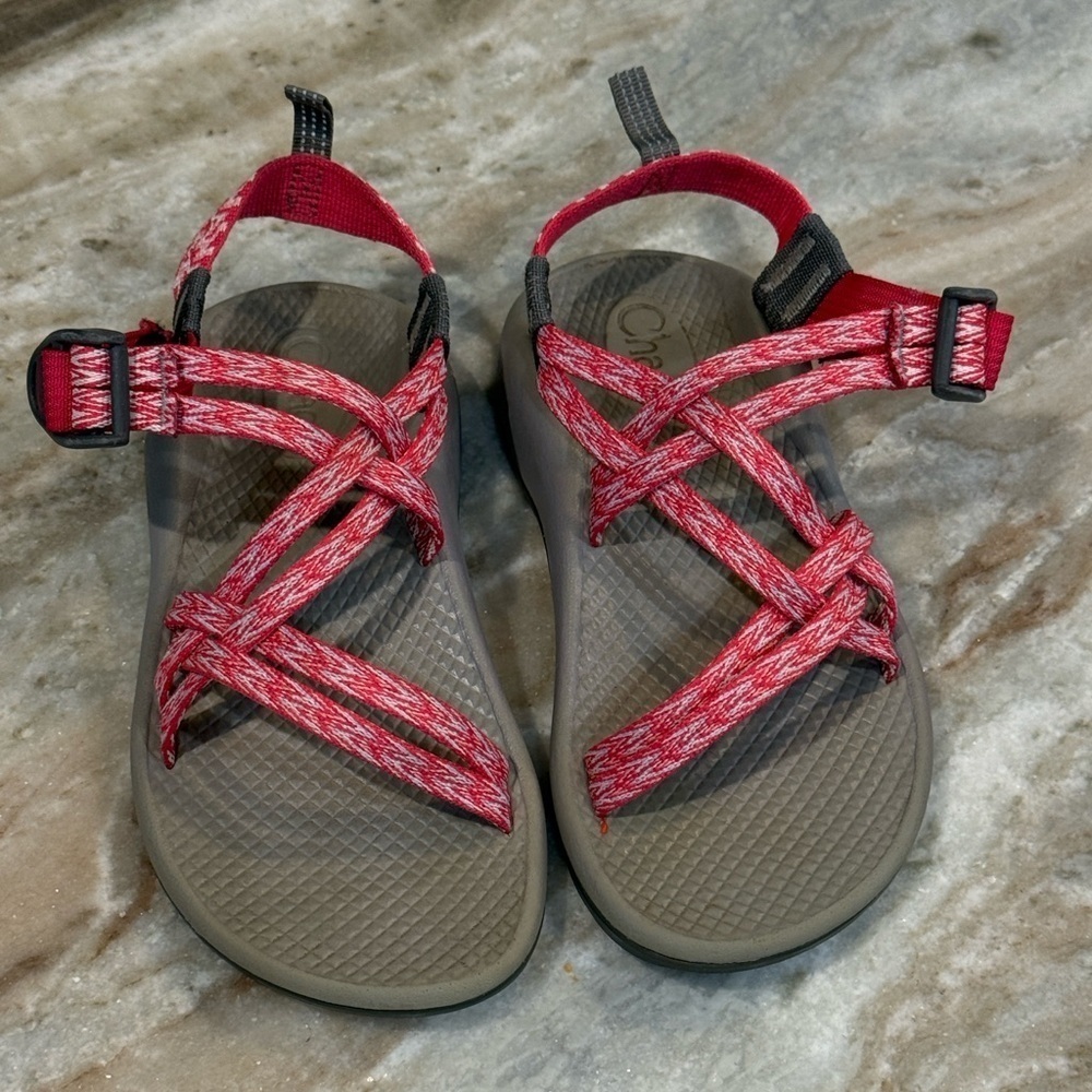 Kids CHACO ZX/1 Ecotread Pink Strappy adjustable sandals- Size 2
